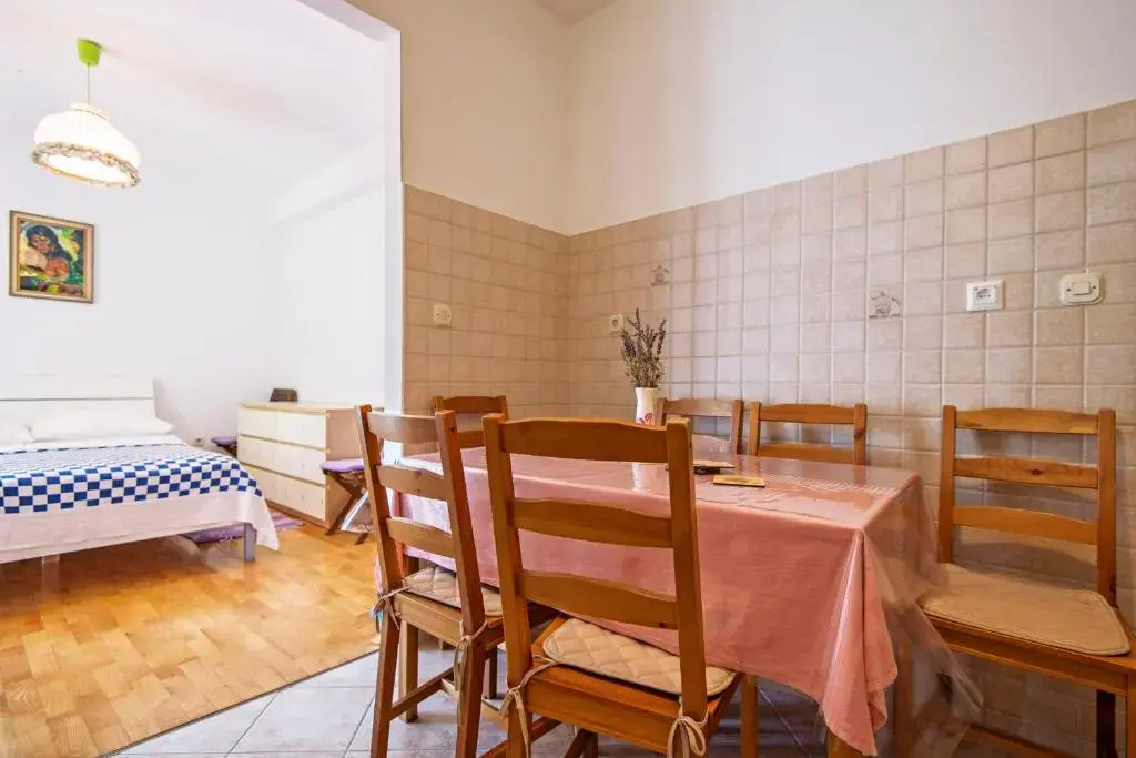 Apartments Petrčane Welcome