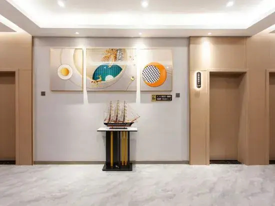 Xiduo Hotel （Ganzi Batang County Government Store）