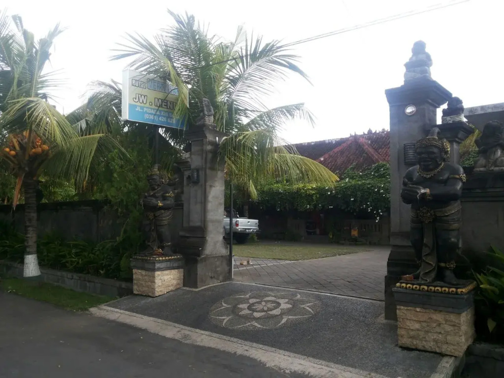 Hotel Merta Sari JW Menuh I