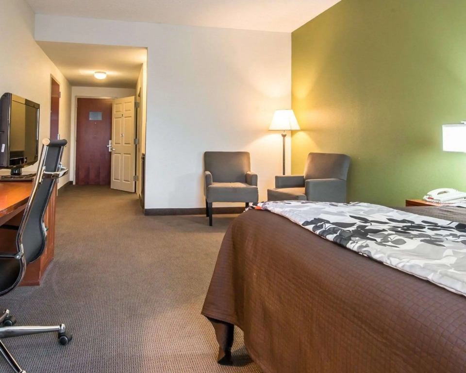 Sleep Inn & Suites Winchester near University