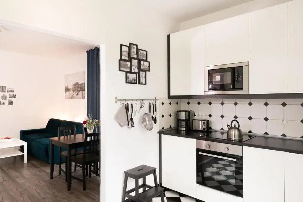 L.E. Home II