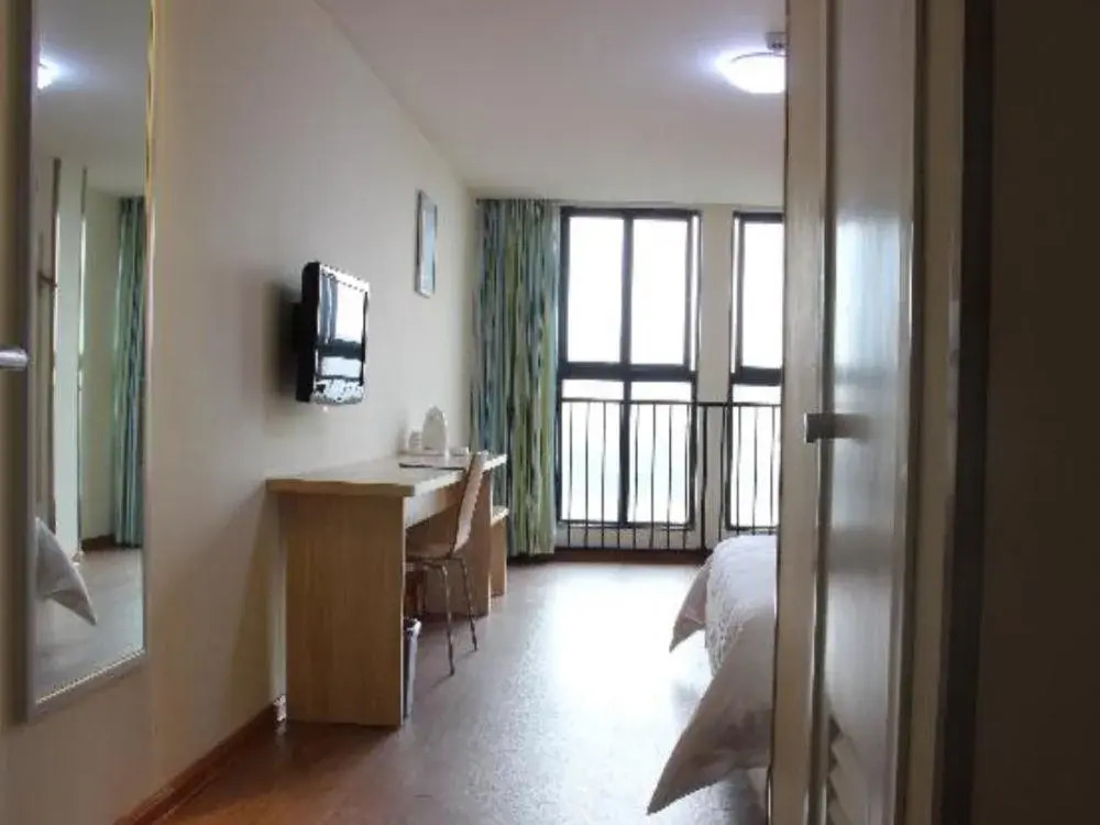 7Days Inn Chengdu Century City New Exhibition Center