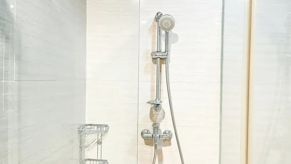 Modern And Comfy 2Br With Extra Room At Four Winds Apartment