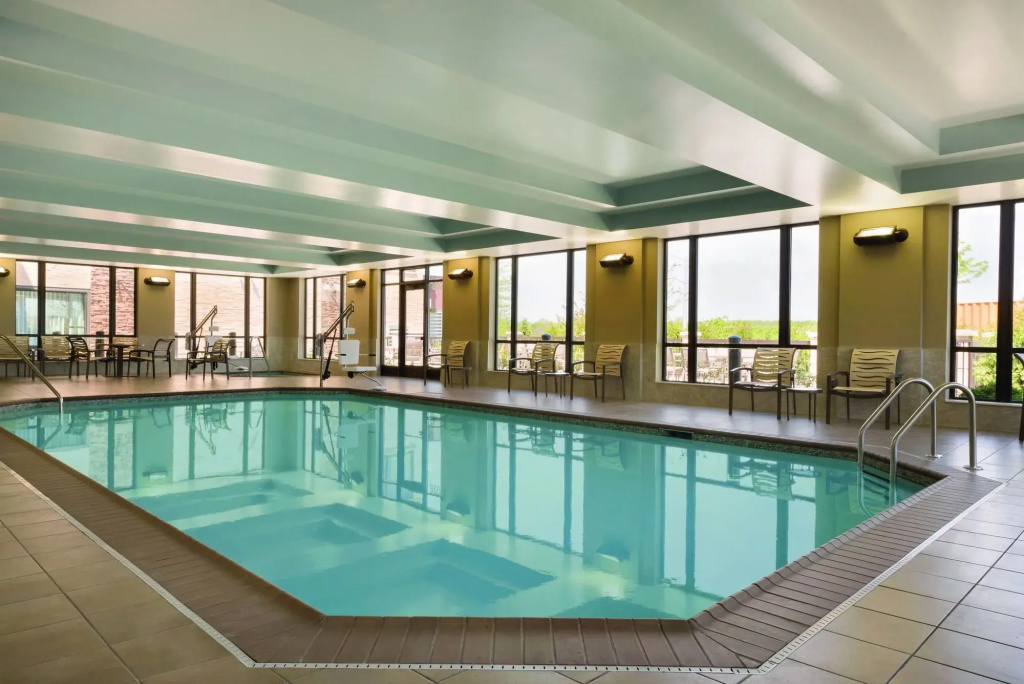 Holiday Inn Chicago Schaumburg by IHG