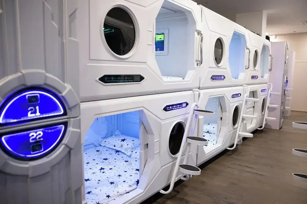QUICKHOT By GTS - capsules et chambres confortables