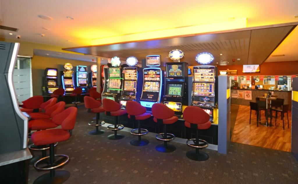 Bridge Hotel