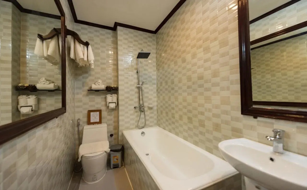 Restaurant Luang Prabang Bakery & Guest House