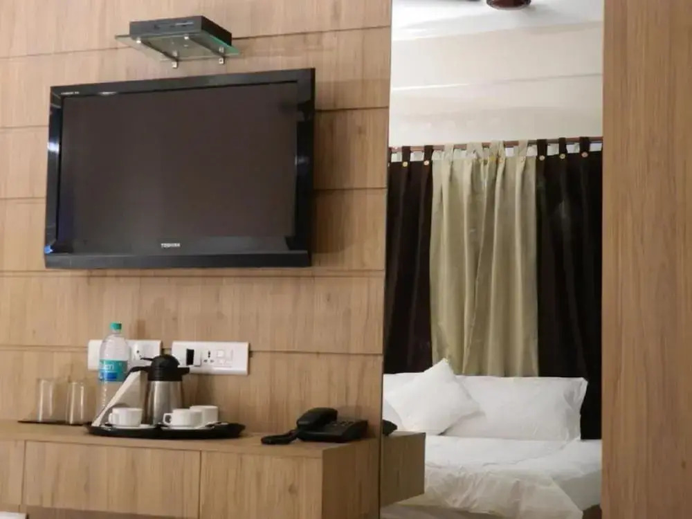 The Kei Inn & Suites Hotel near Salt Lake