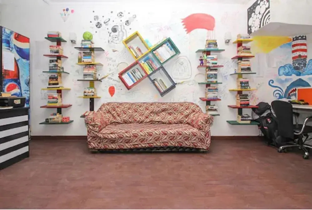 Bunkin Hostel
