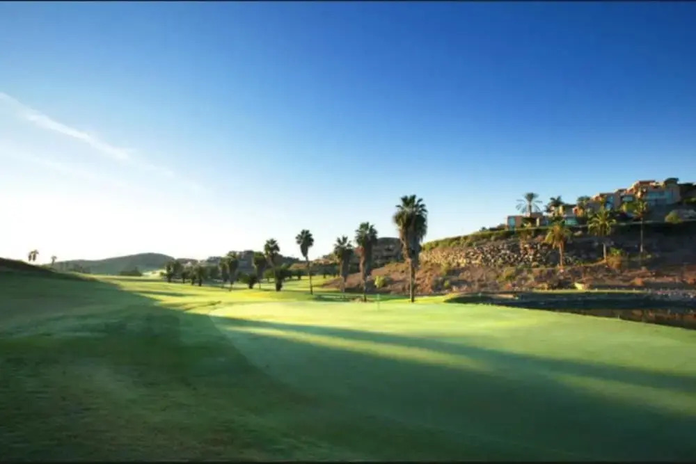 Villa frontline golf course