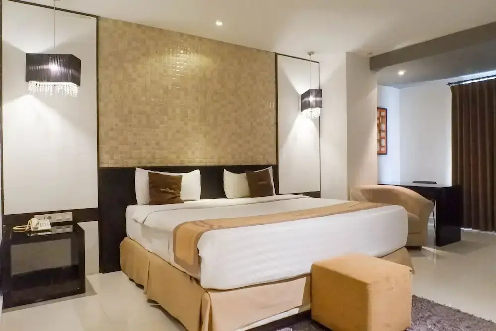 Luxurious and Relaxing 1BR Apartment at Prime Royal Residence