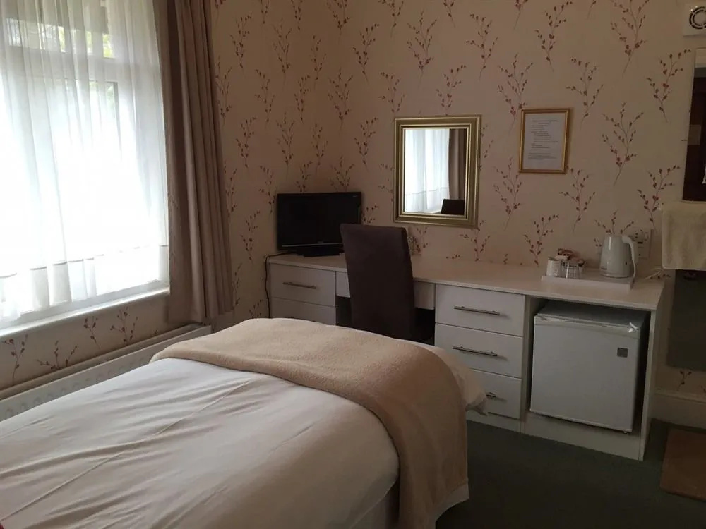 Kenmore Guest House