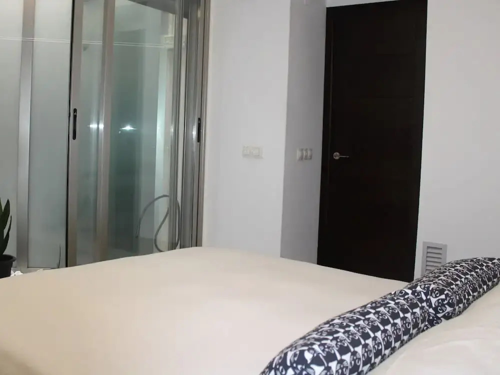 Precioso apartamento al lado de las Torres de Serrano
