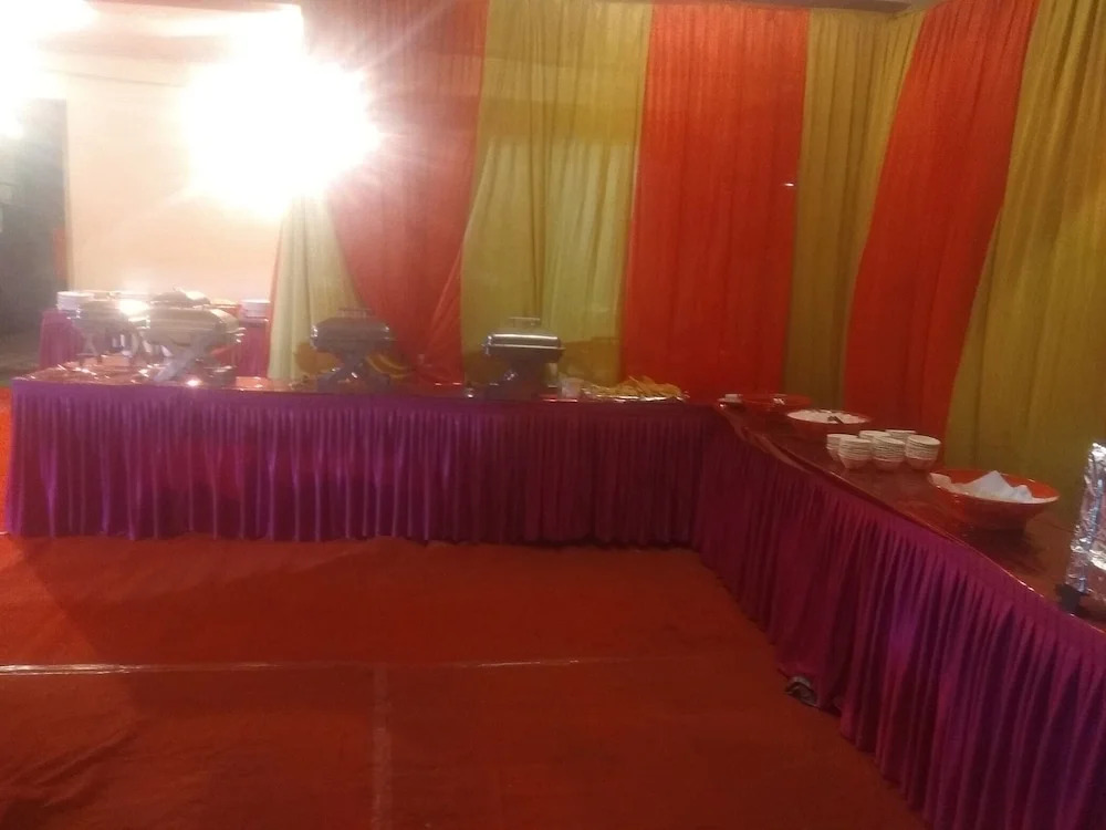 JK Rooms 126 Parashar Legacy - Opp Railway Station