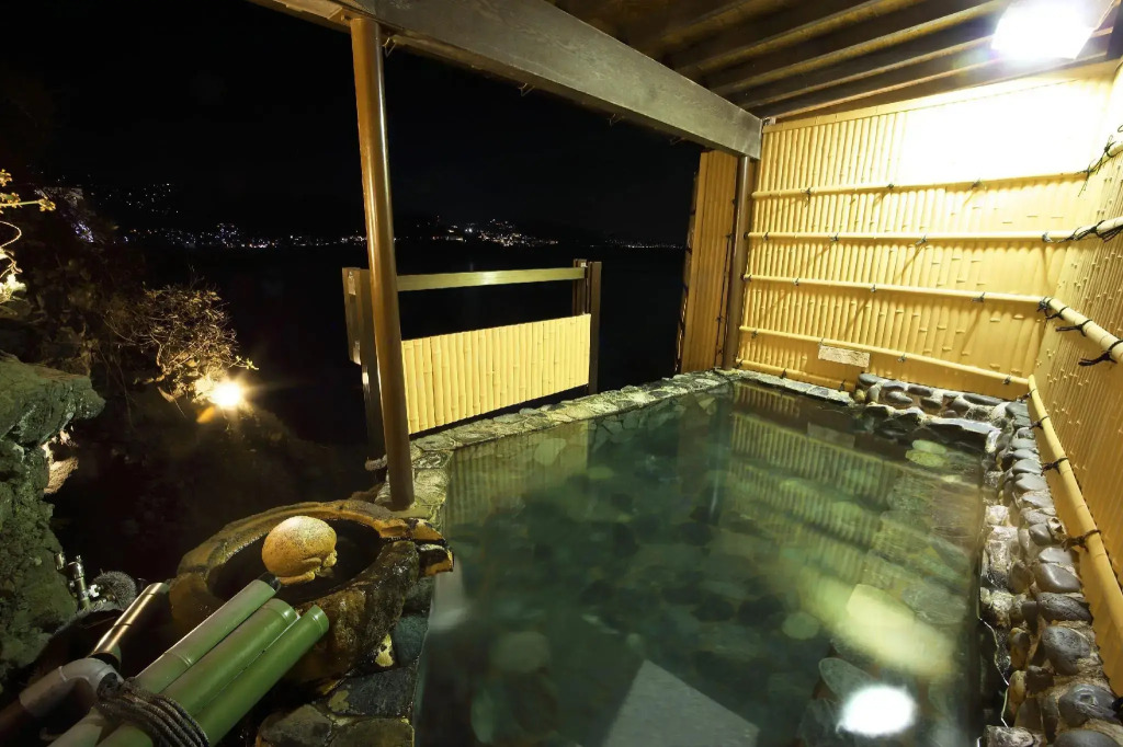 Atami Onsen Hiratsuru
