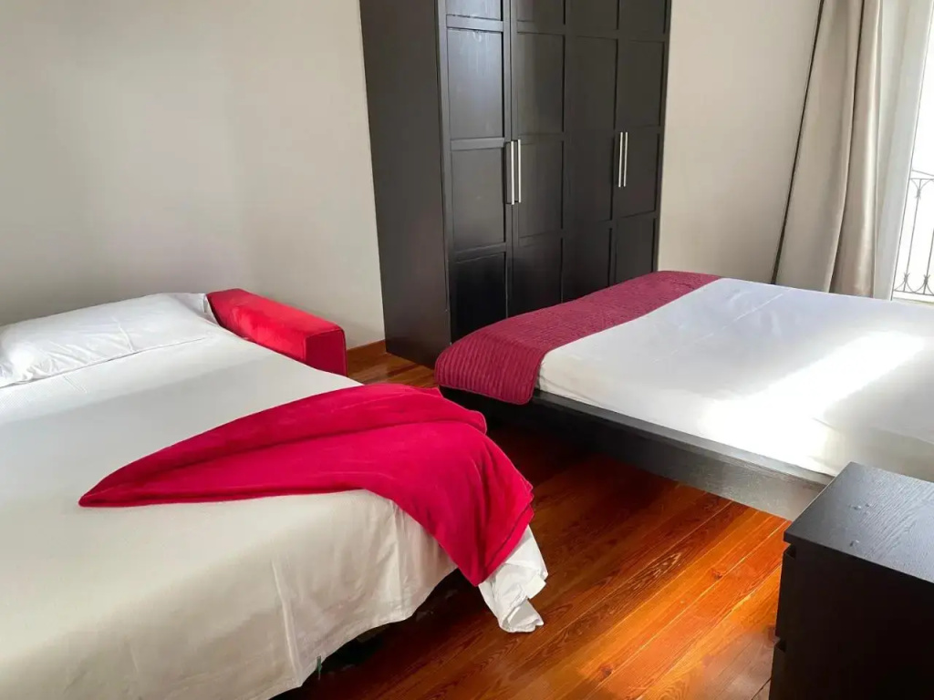 3-room Apartment 80 M2 On 1st Floor - Inh 22444