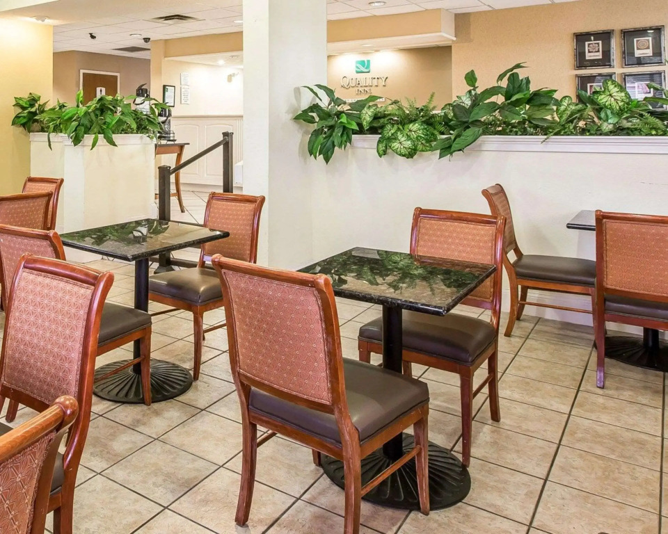 Quality Inn At the Mall - Valdosta