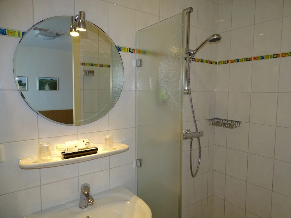 Hotel Café Restaurant "De Kroon", inclusief ontbijt