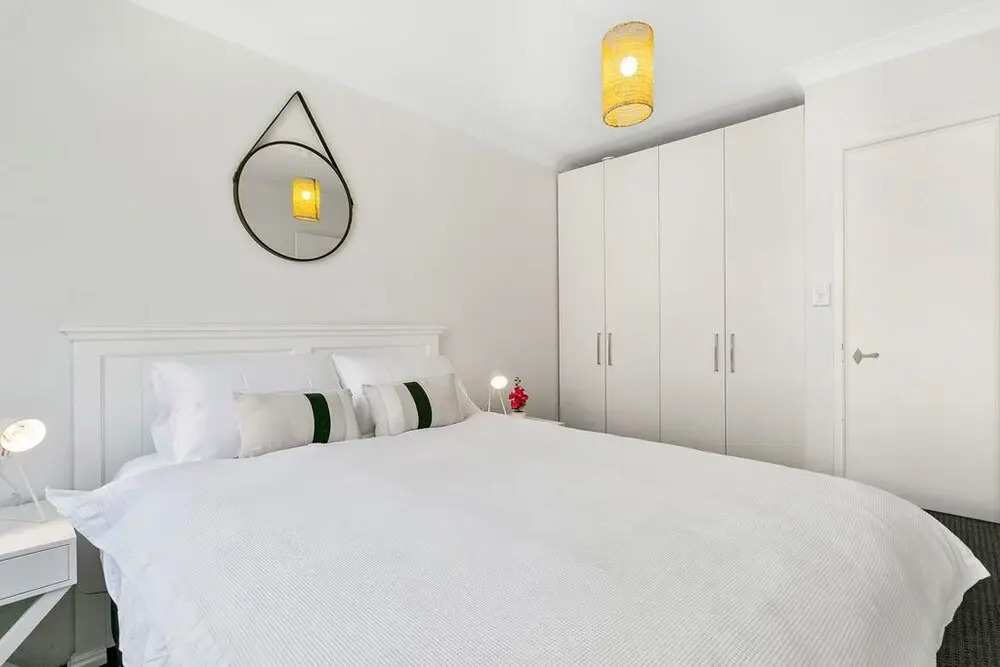 Bondi Bliss Lamrock