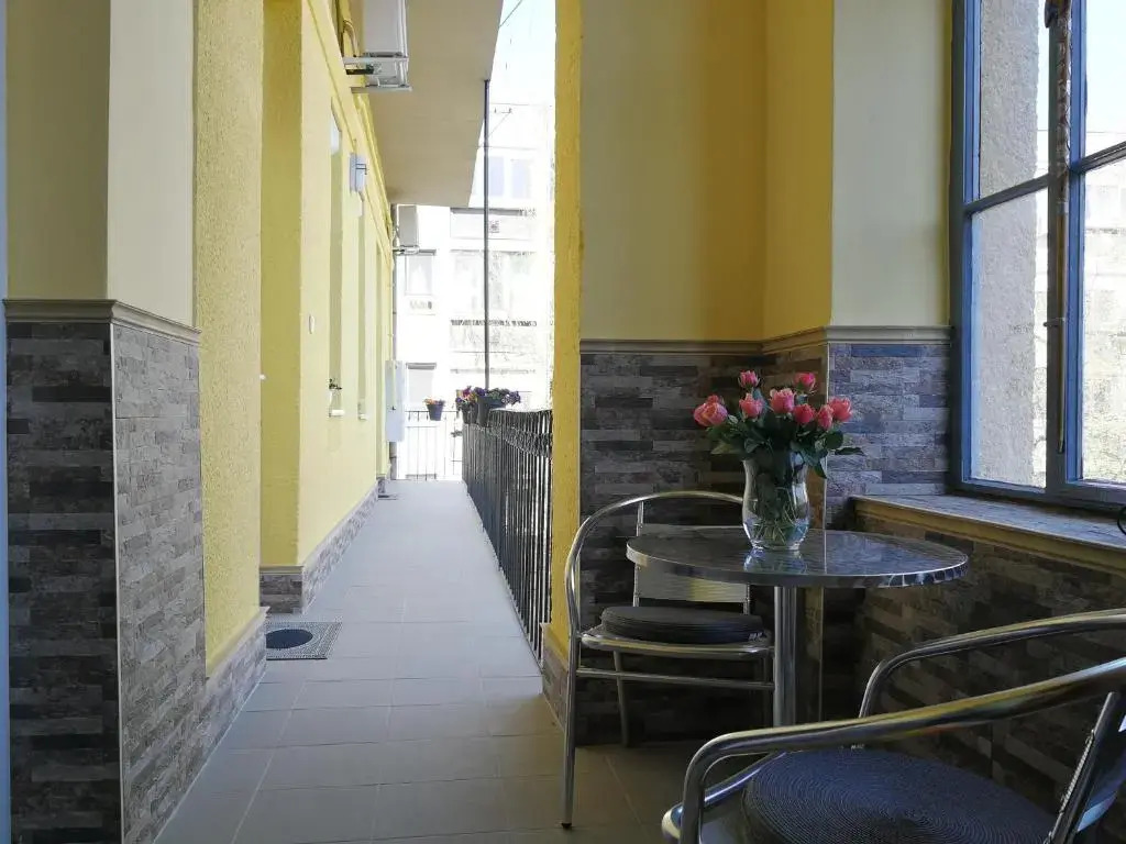Class Apartment