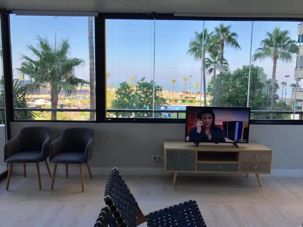 LUXURY HOUSE 110 m2 on the BEACH, POOL, PARKING