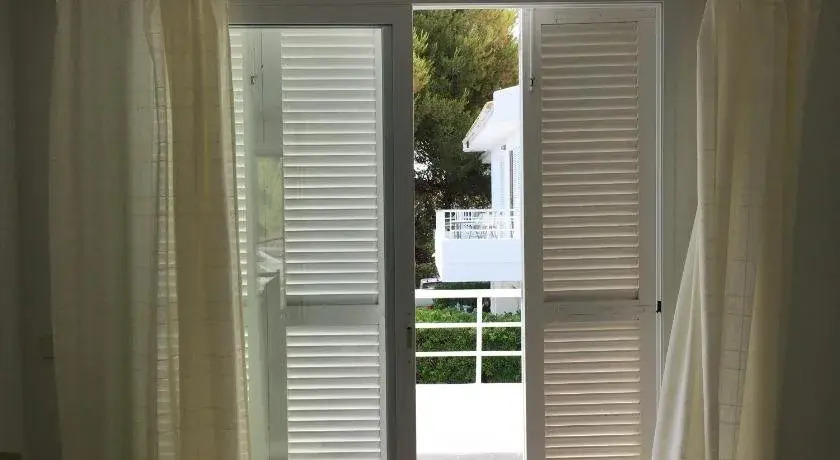 Ses Gavines-Cala Anguila Apartments