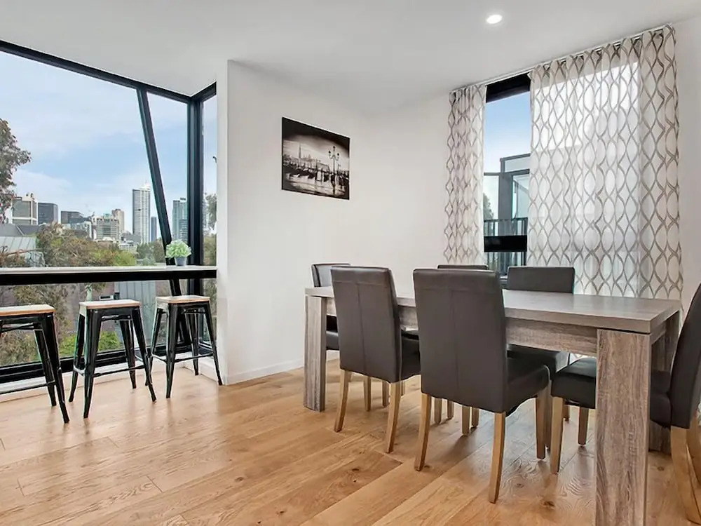 Roden Residences