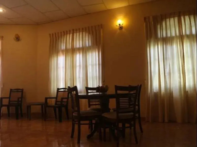 Hotel Red Rose