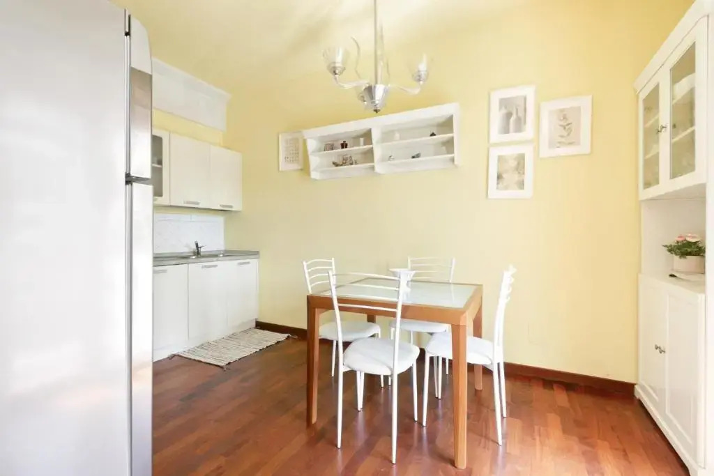 Gavinana Apartment by Mmega