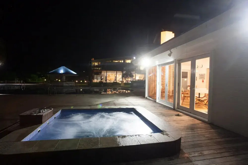 YYY CLUB iE RESORT
