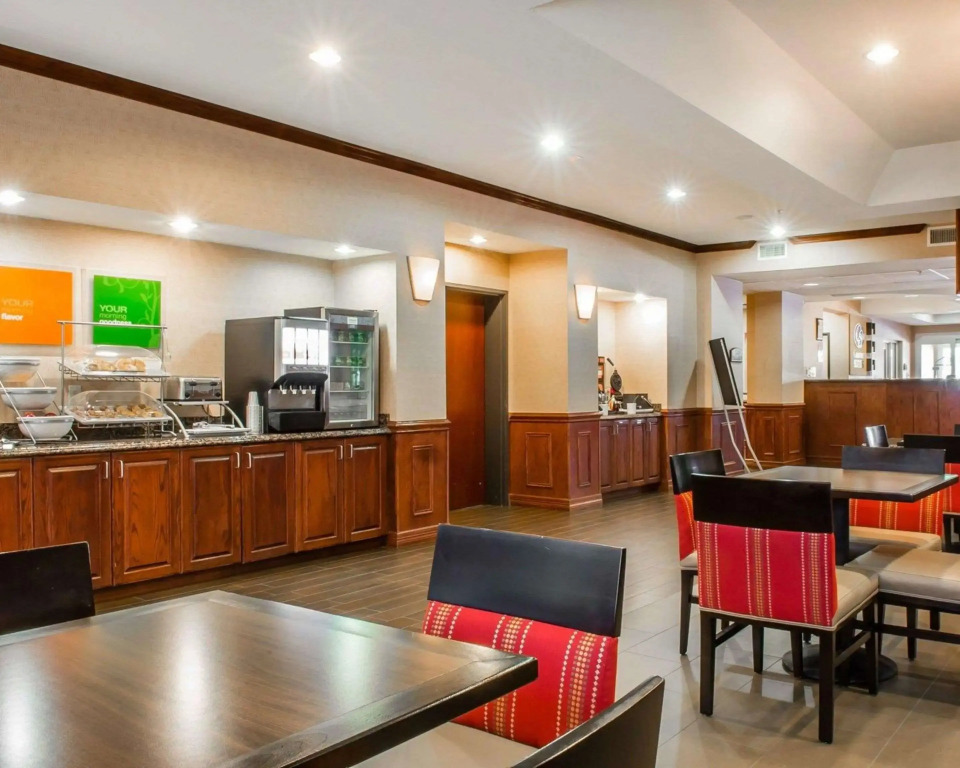 Comfort Suites Near Texas A&M - Corpus Christi