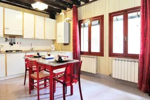 Mario Apartment 1000
