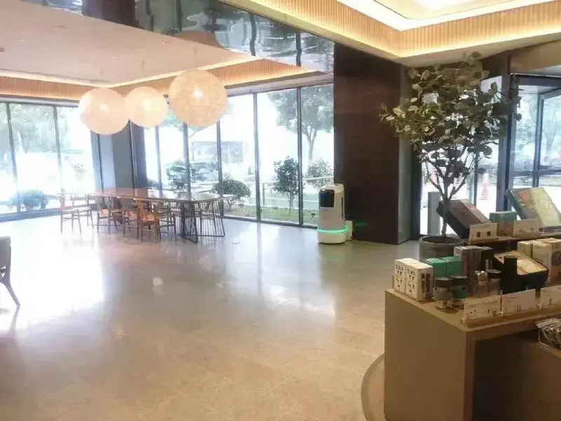 Ji Hotel (Wuhan Jinyin Lake)