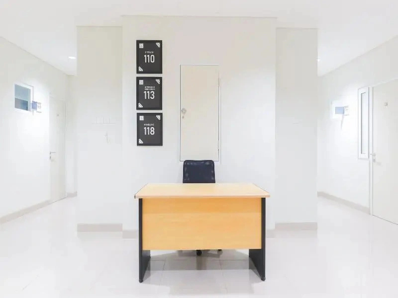 OYO Life 1830 Mandala Residence