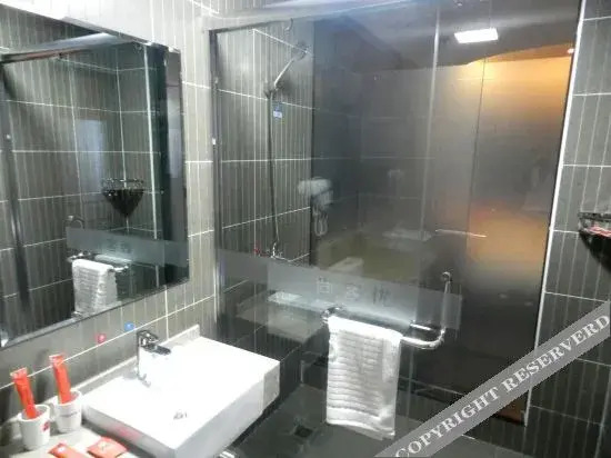 Shankee Hotel (Baicheng University Town Dingyang Wanda)