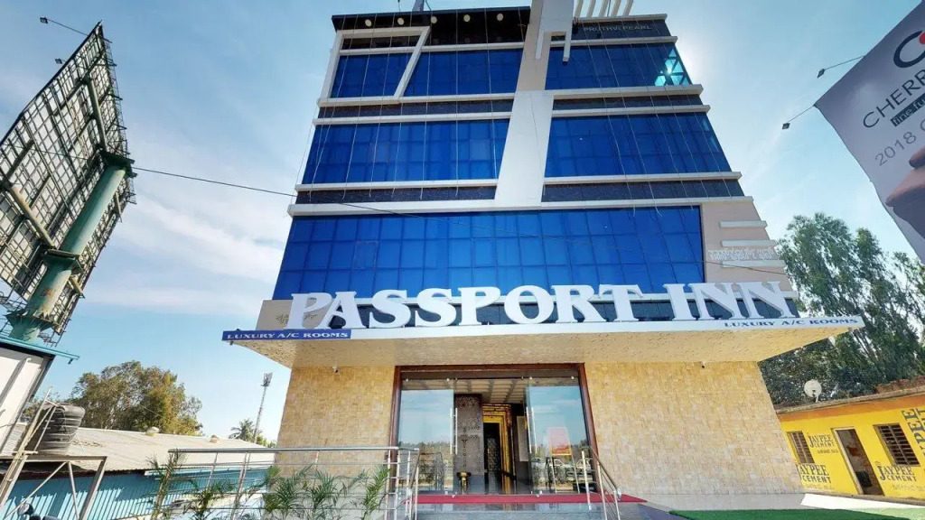 Passport Inn