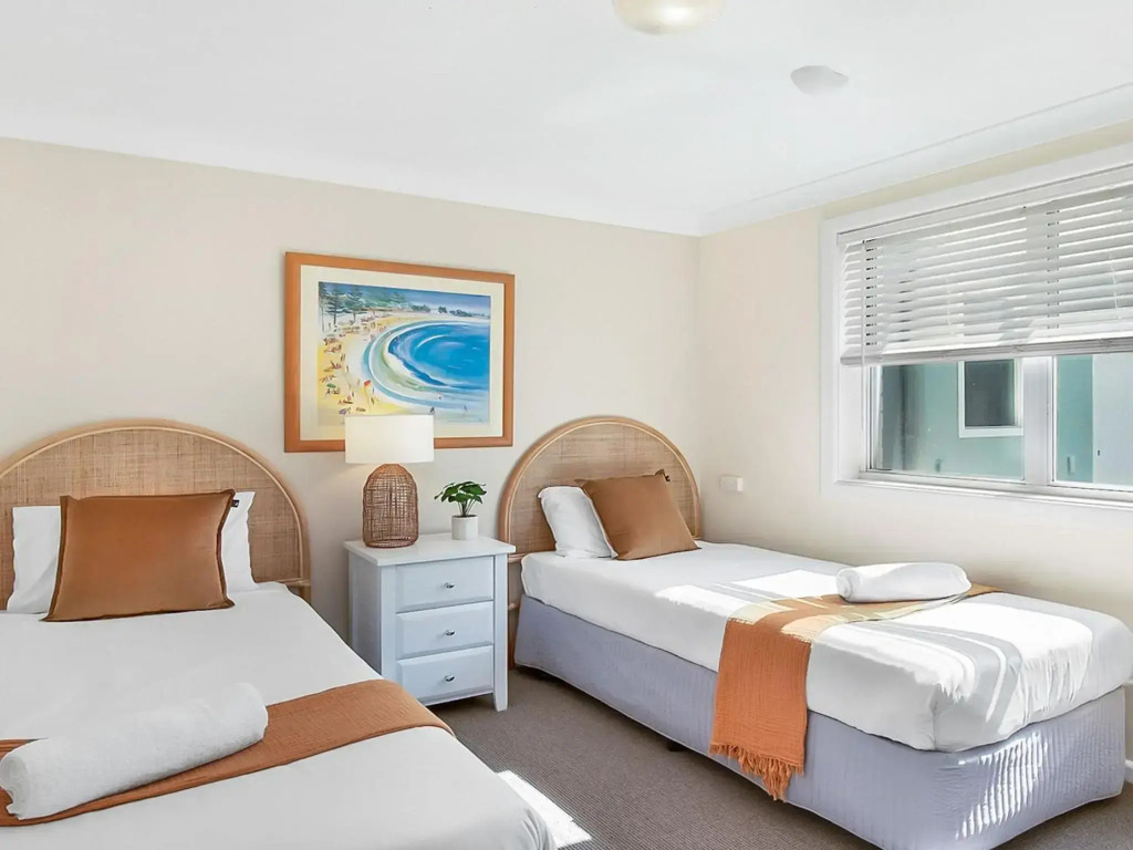 Ocean Blue Apartment Five