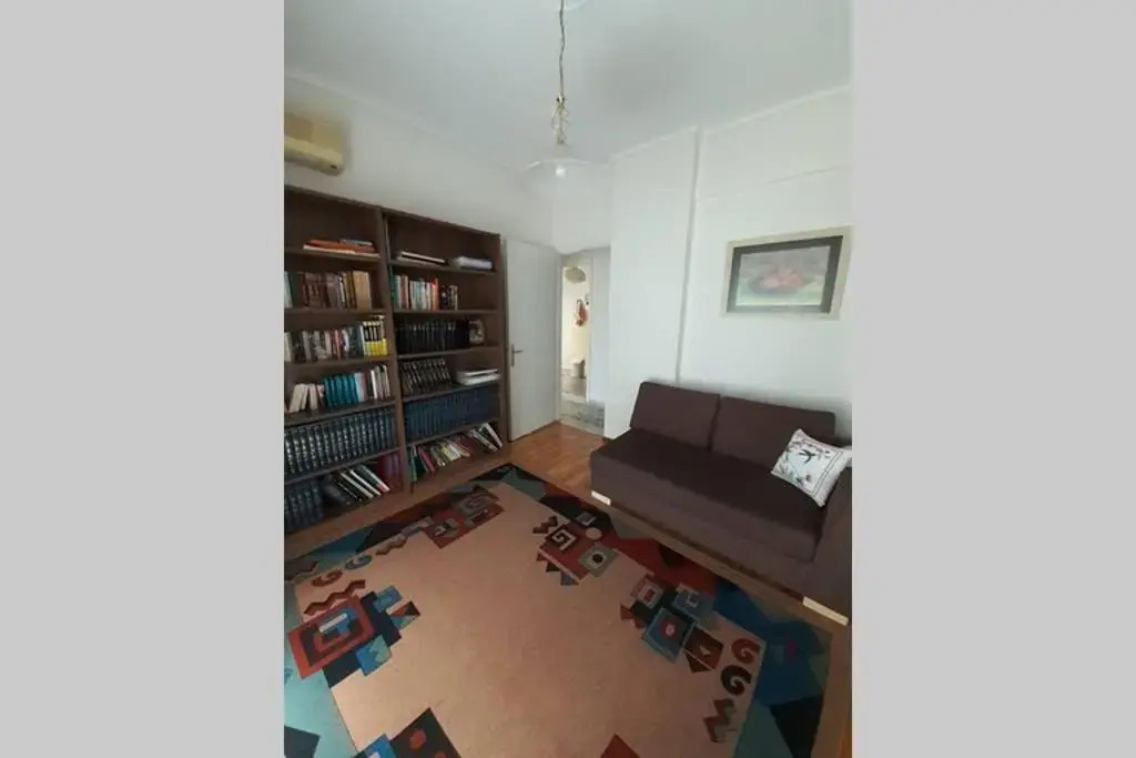 Thessaloniki Waterfront apartment