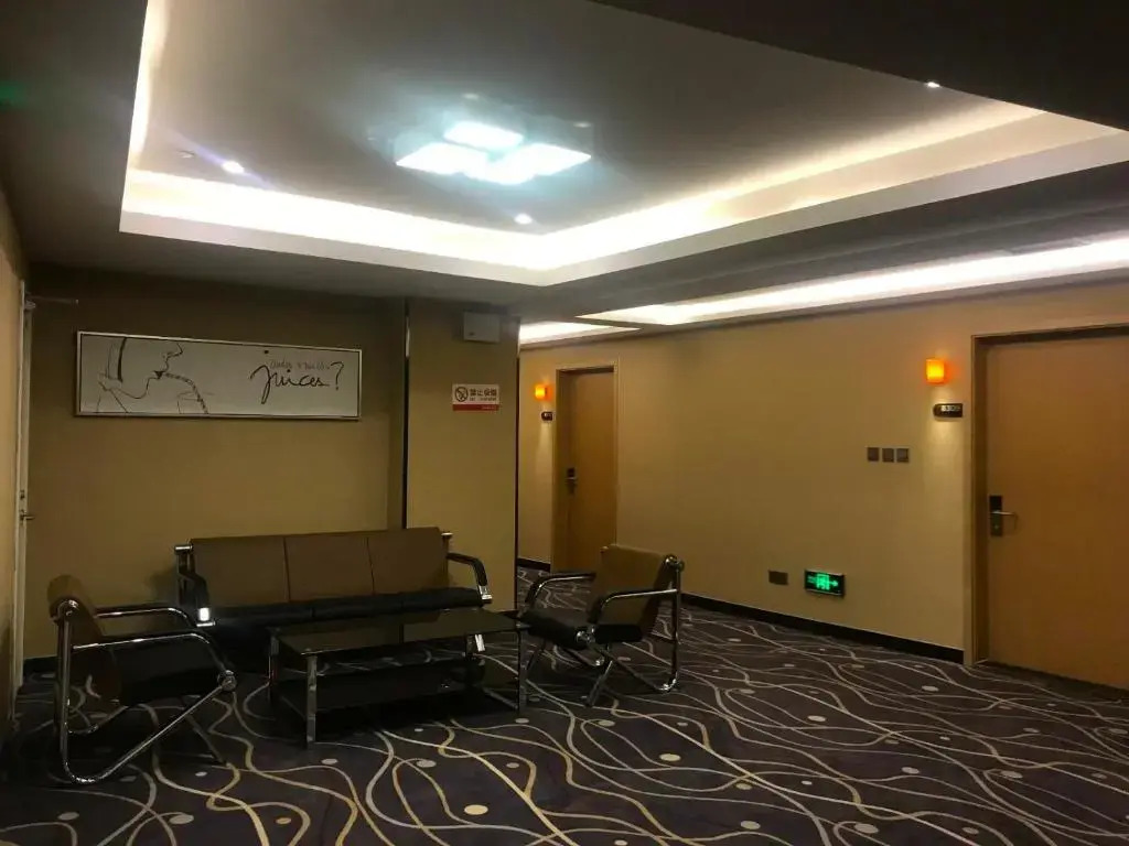 7Days Premium Zibo Huantai Xinyu Building Branch