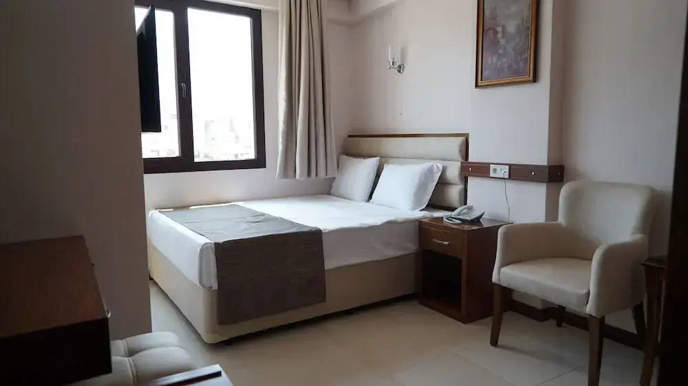 Sami Akar SARAY OTEL