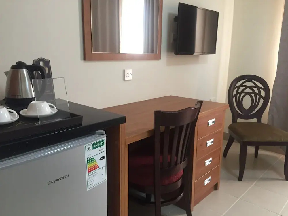 Cycad Palm Hotel