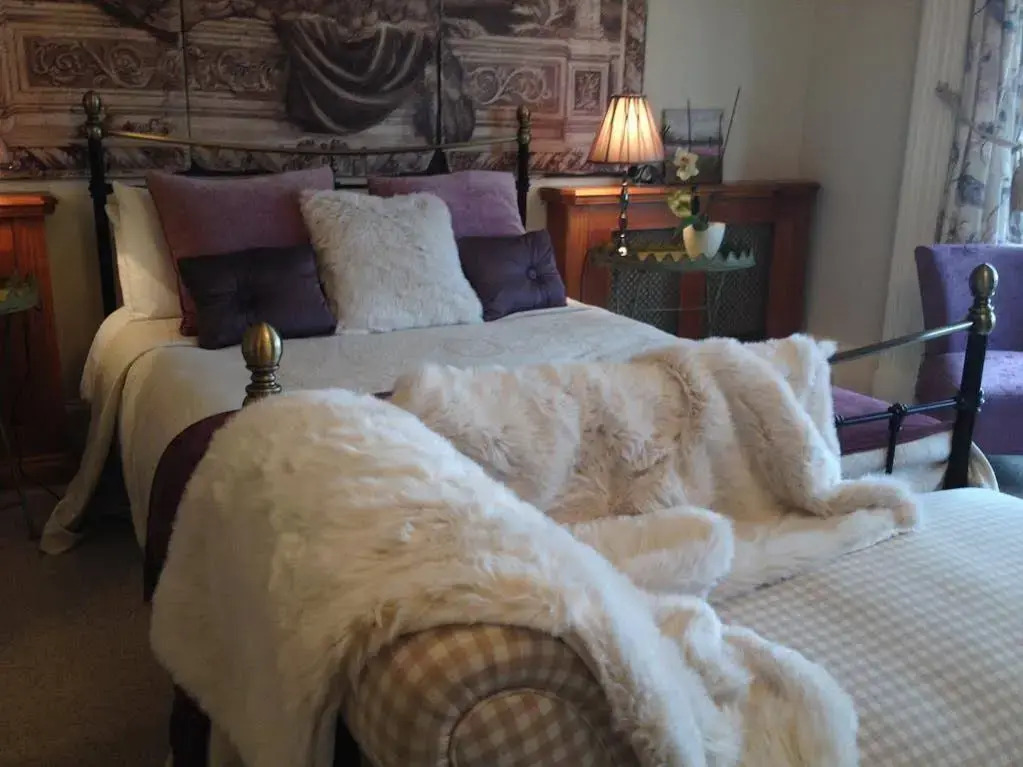 Hazel Manor