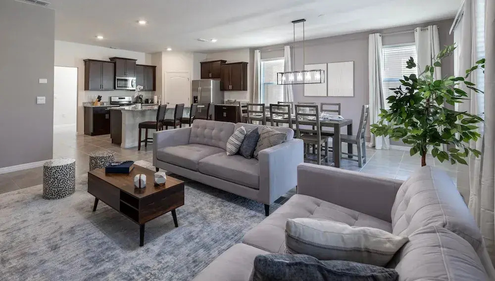 7660oml-solterra Resort 5 Bedroom Home by RedAwning
