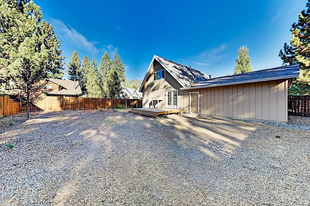 2495 Cougar Trl Home 3 Bedrooms 2 Bathrooms Home