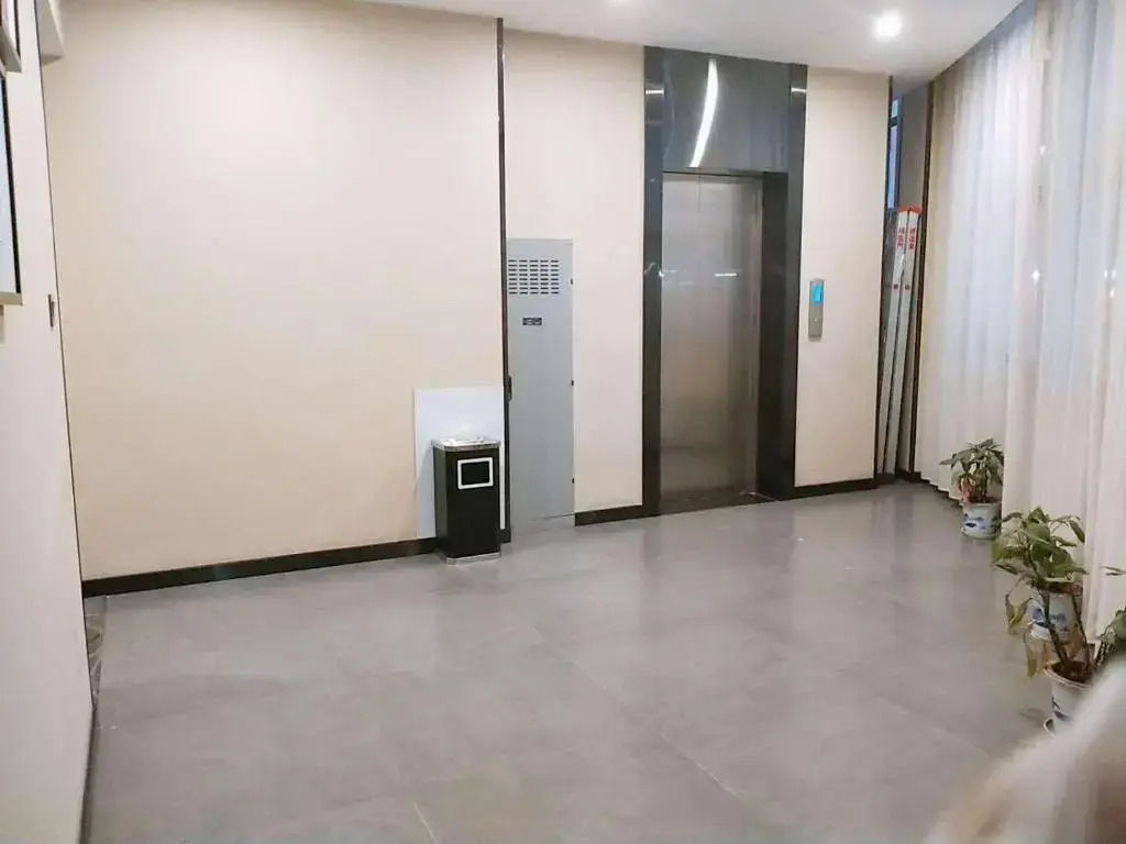 7Days Premium Nanchang Liantang Yingbin Middle Avenue Xiaolan Industrial Park Branch