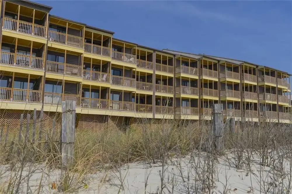 Tilghman Beach and Racquet #107 3 Bedrooms 2.5 Bathrooms Condo