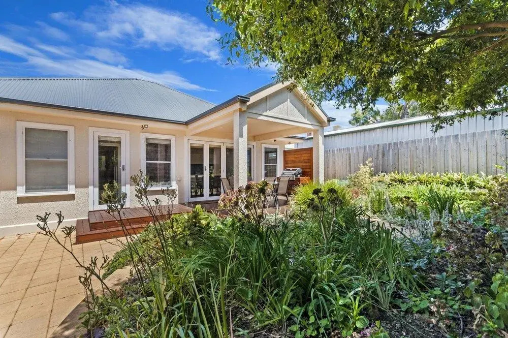 Merri Place