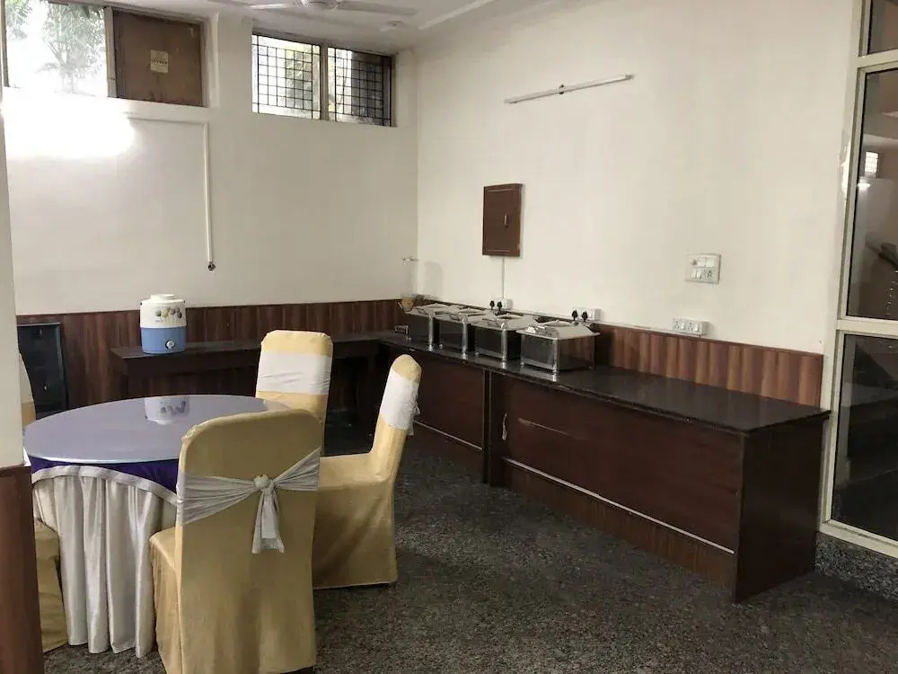 Sks Excel Inn by Fabhotel