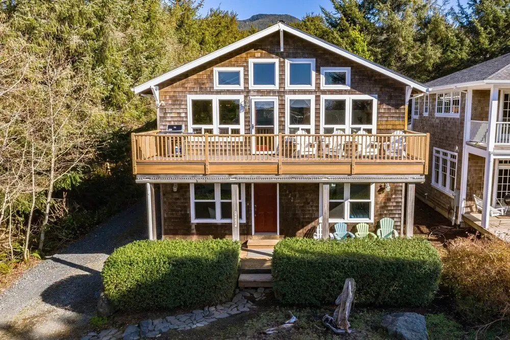 Away At Last by Avantstay - Gorgeous Beach House, Steps to the Beach