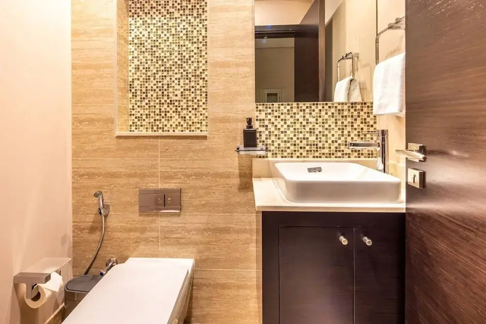 Plush 3BR w/ Study in Prime District - Downtown Dubai!